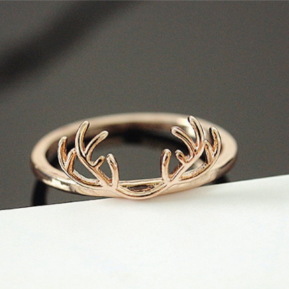 Jewelry - ANTLER RING